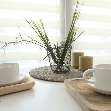 Bright & White New With Garage Апартаменты *