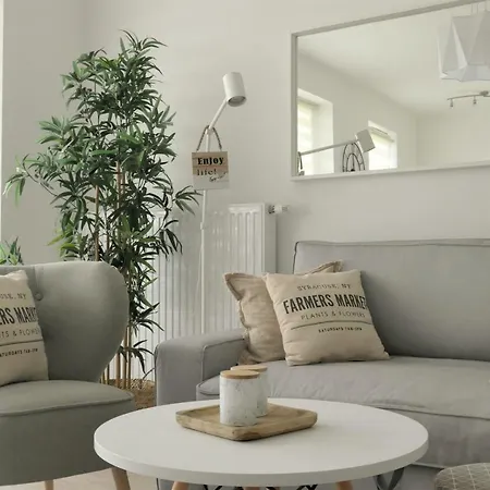 Bright & White New With Garage