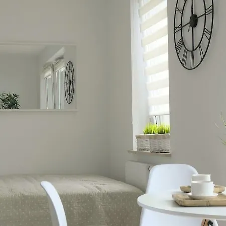 Bright & White New With Garage *